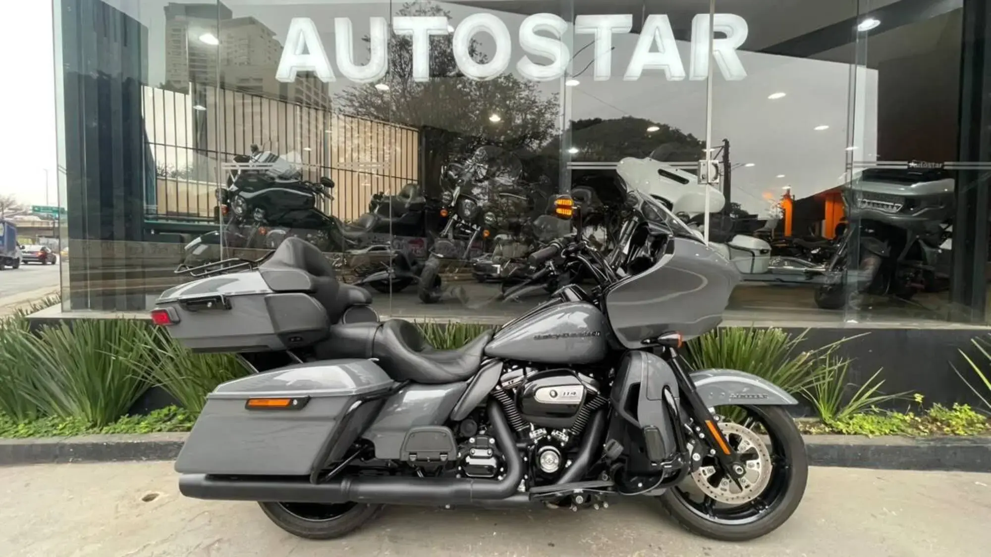 Road Glide Limited