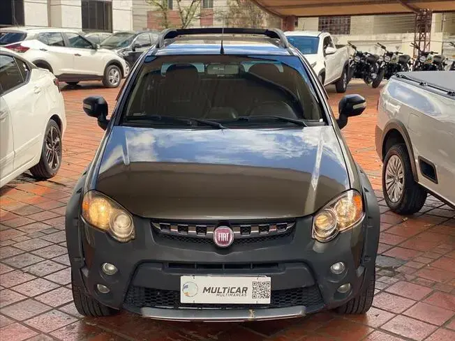 Fiat STRADA 1.8 MPI ADVENTURE CD 16V FLEX 3P MANUAL