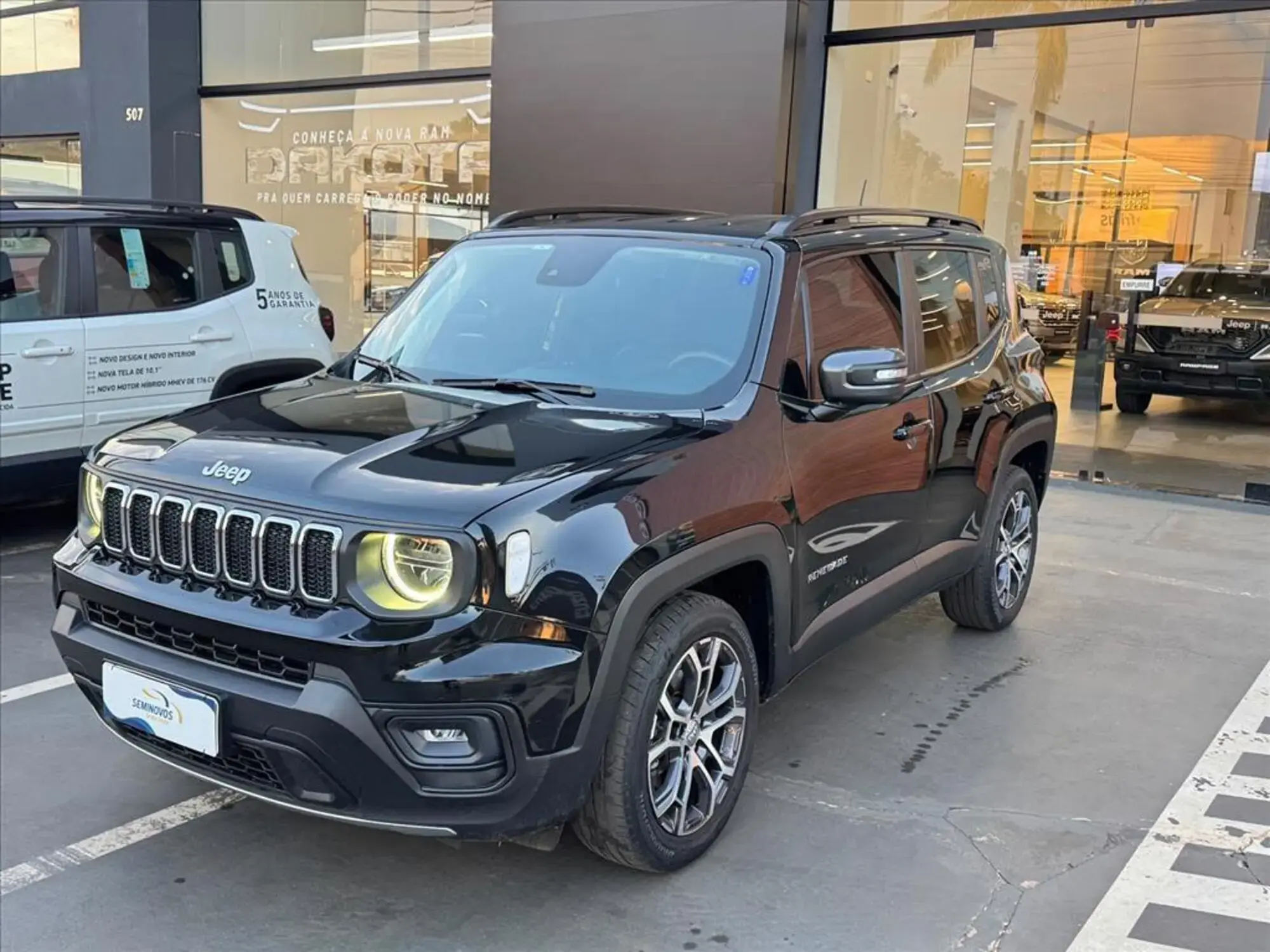 Renegade 1.3 T270 Turbo Flex Longitude At6 2