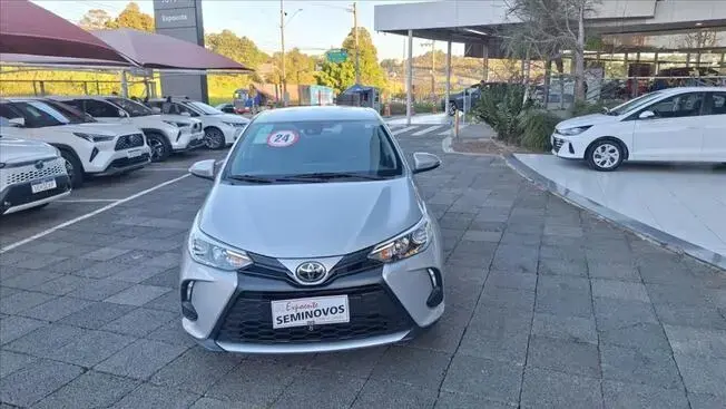 YARIS 1.5 16V FLEX SEDAN XS MULTIDRIVE