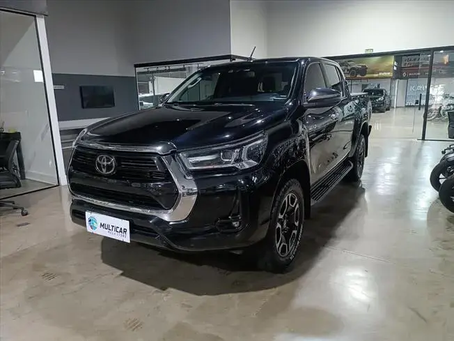 Toyota HILUX 2.8 D-4D TURBO DIESEL CD SRX 4X4 AUTOMÁTICO