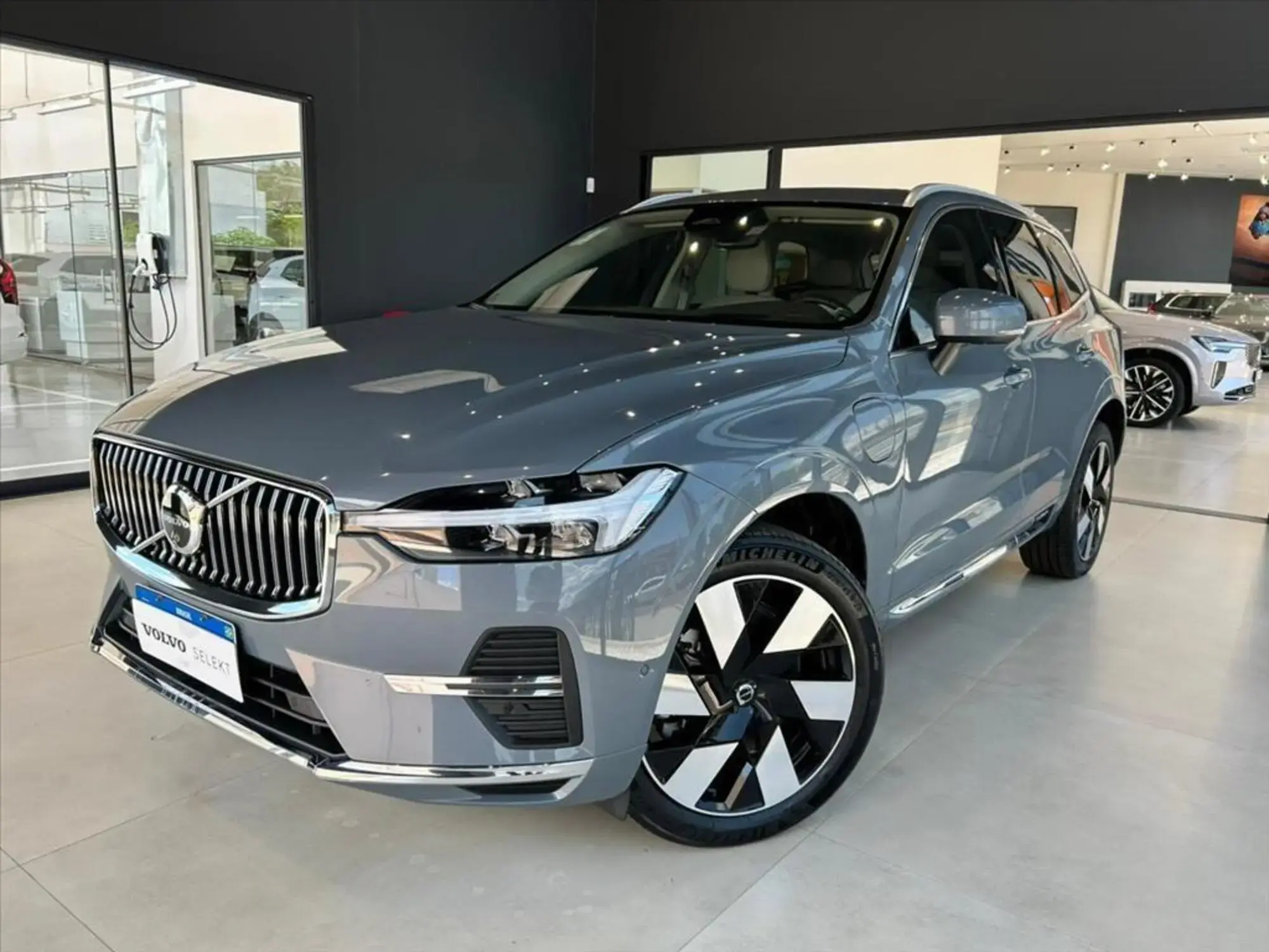 Xc60 2.0 T8 Recharge Ultimate Awd Geartronic 2