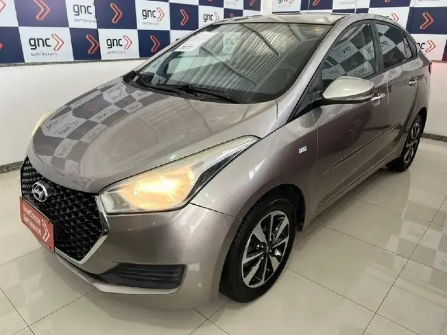 HB20S 1.6 COMFORT PLUS 16V FLEX 4P AUTOMATICO