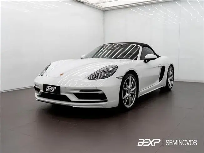 718