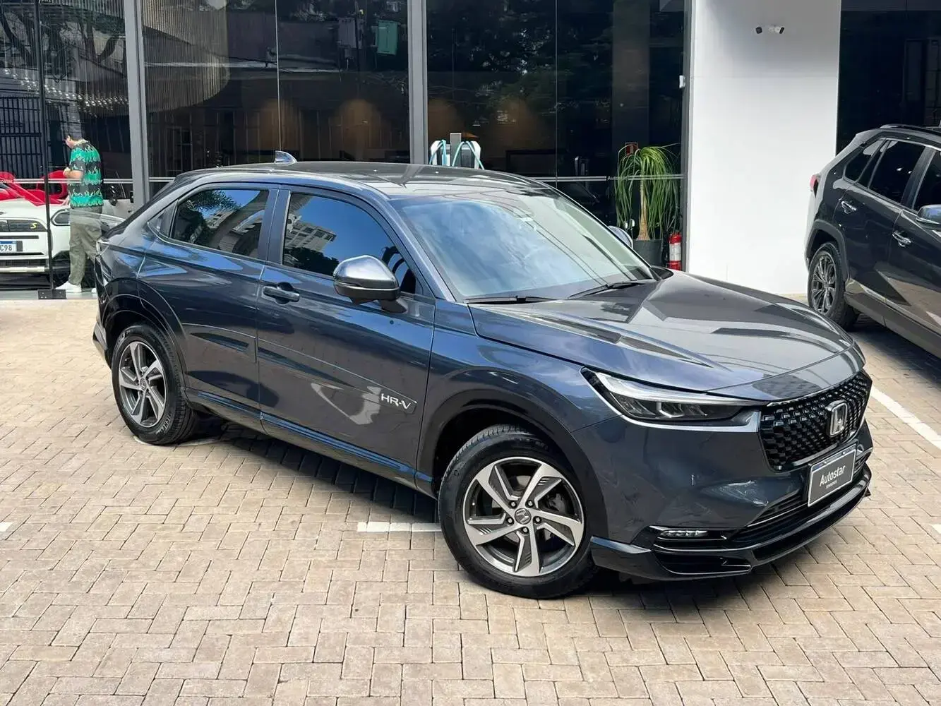 HR-V Touring 1.5 Turbo
