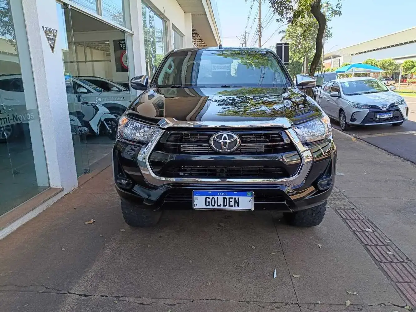 galeria HILUX