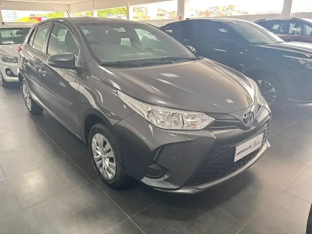 galeria YARIS