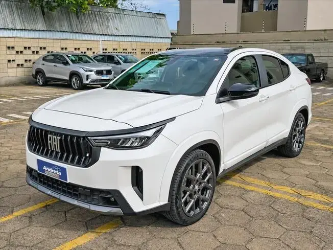 Fiat FASTBACK 1.0 TURBO 200 HYBRID IMPETUS CVT