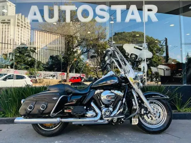 Harley Davidson Touring Road King Classic