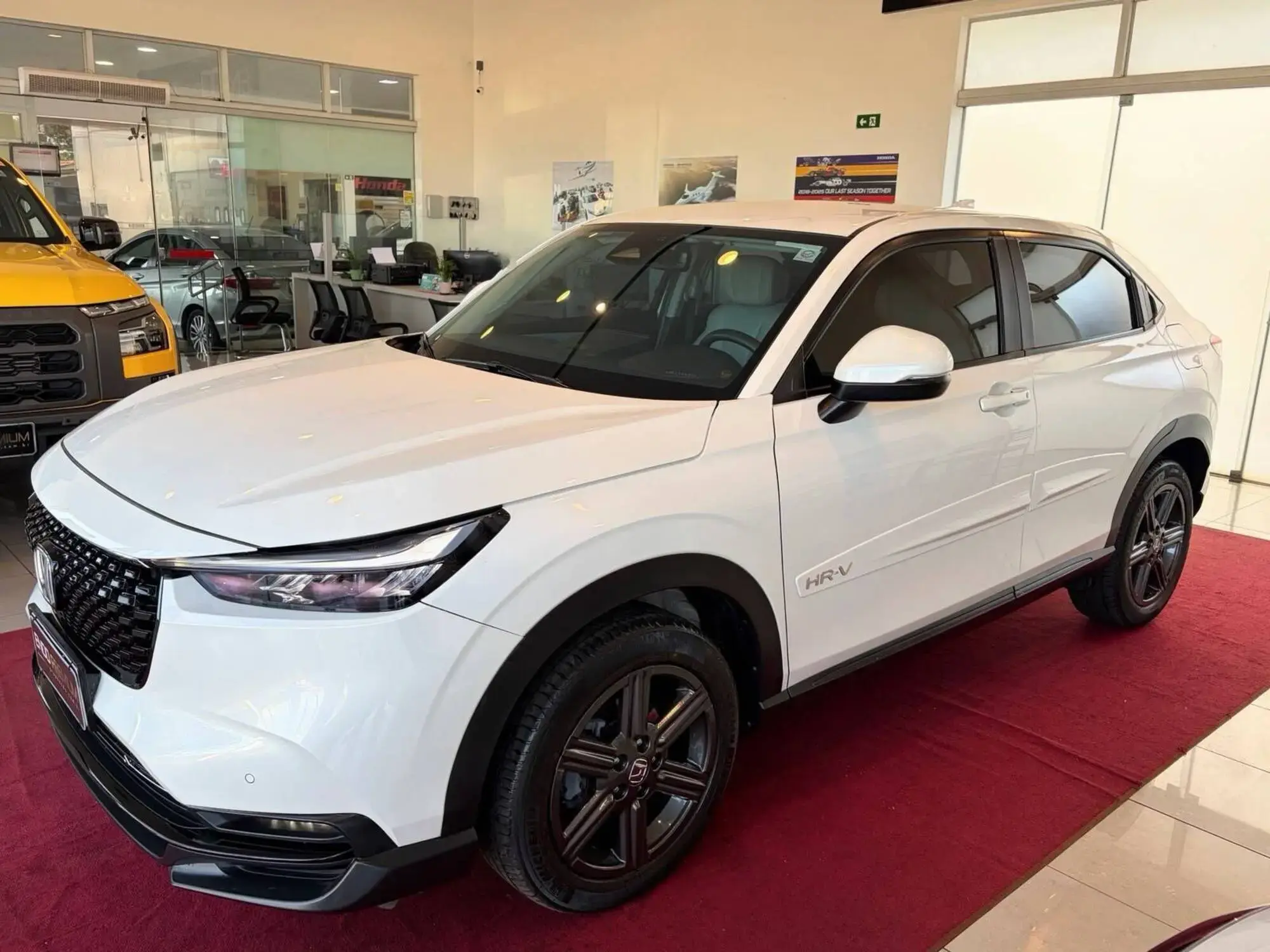 HR-V ADVANCE 1.5T 16V AUT.