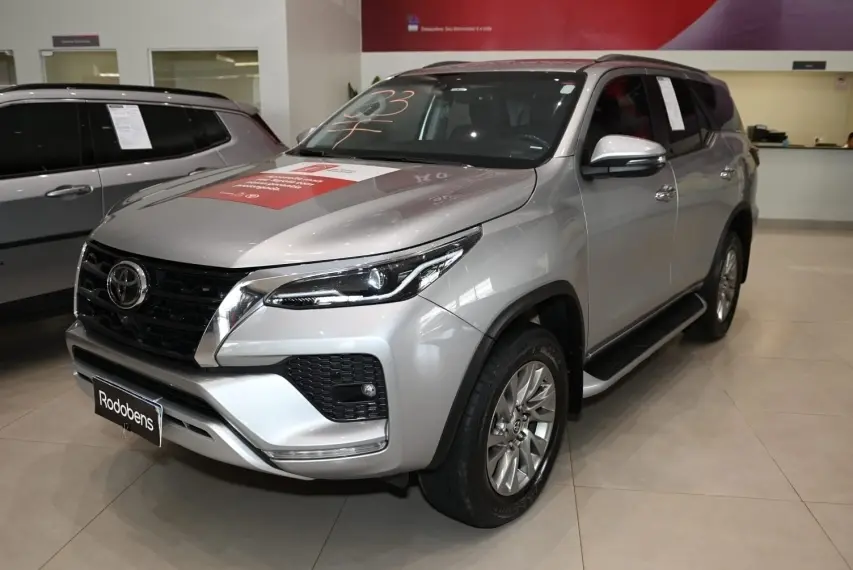 galeria HILUX SW4
