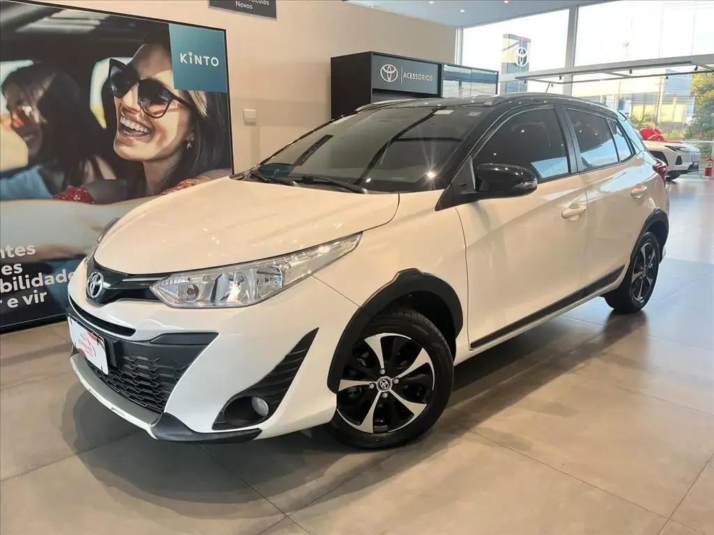 galeria YARIS