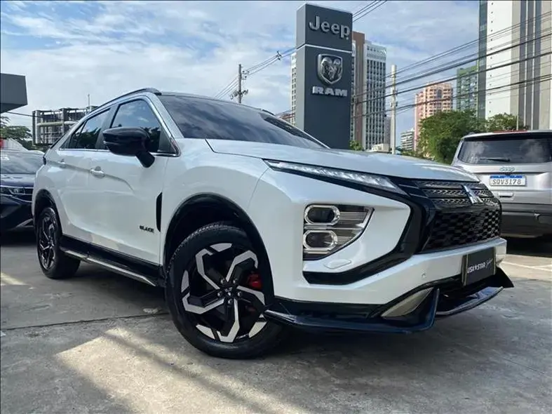 galeria ECLIPSE CROSS