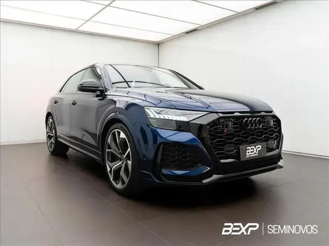 RS Q8