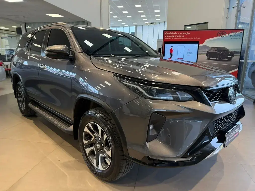 galeria HILUX SW4