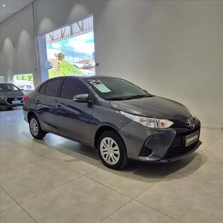 galeria YARIS