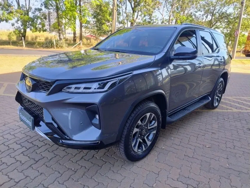 galeria HILUX SW4