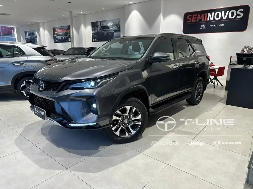 galeria HILUX SW4