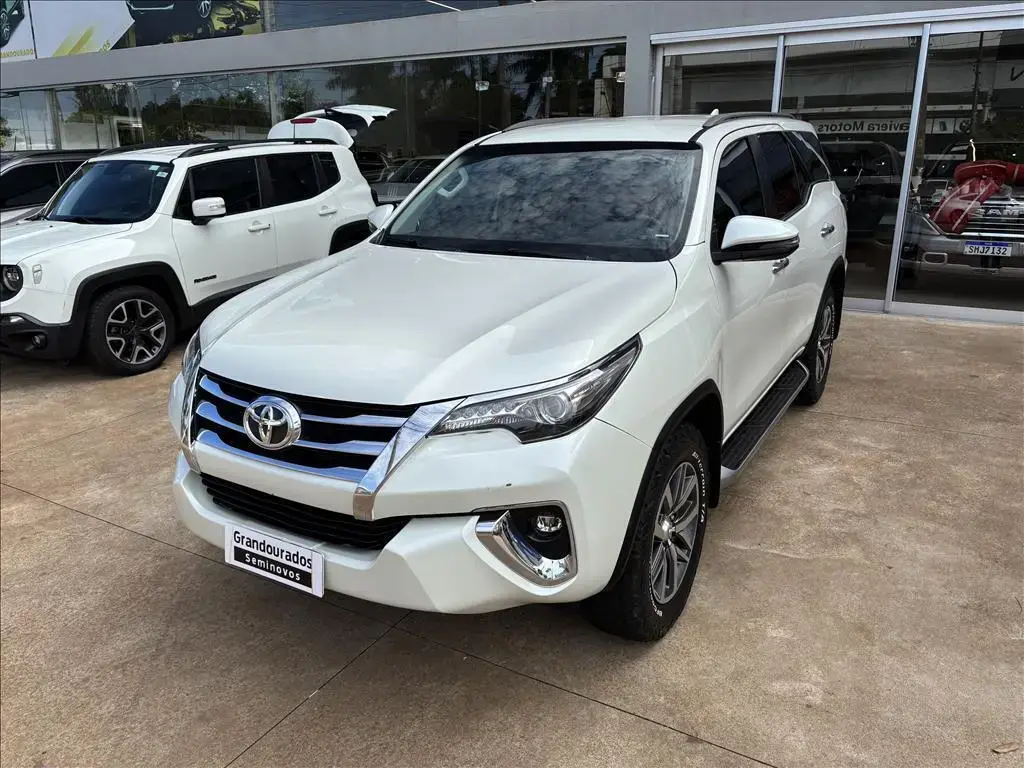 galeria HILUX SW4