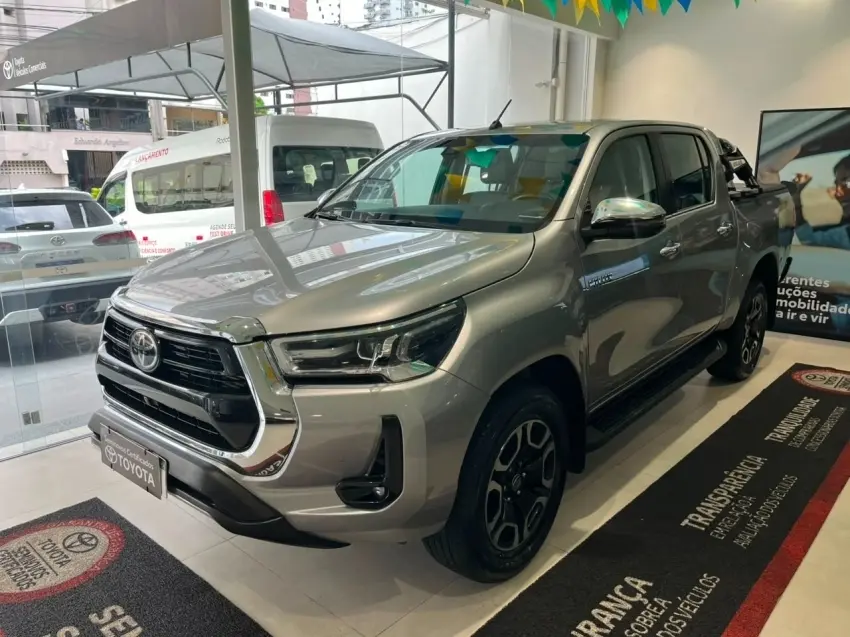 galeria HILUX