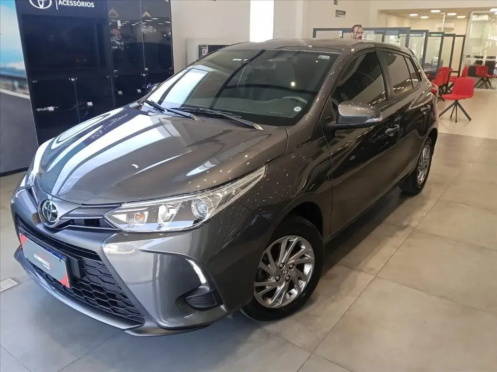 galeria YARIS