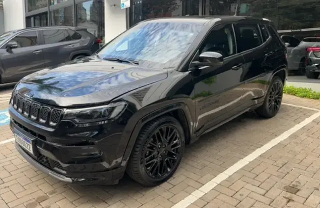 Jeep Compass S 1.3 TB 4XE Aut. (Híbrido)