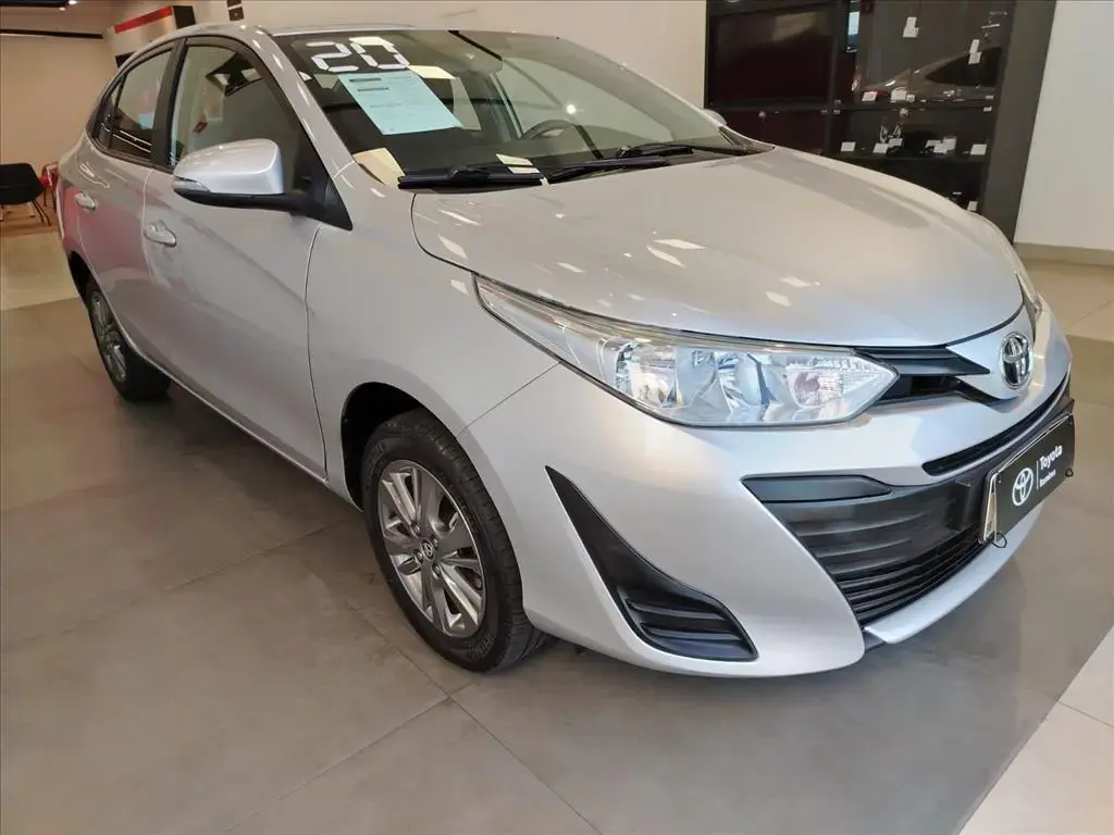 galeria YARIS