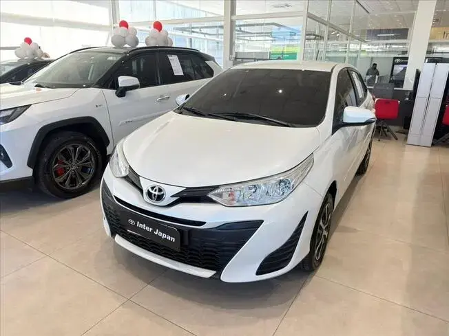 Toyota YARIS 1.3 16V FLEX XL LIVE MULTIDRIVE