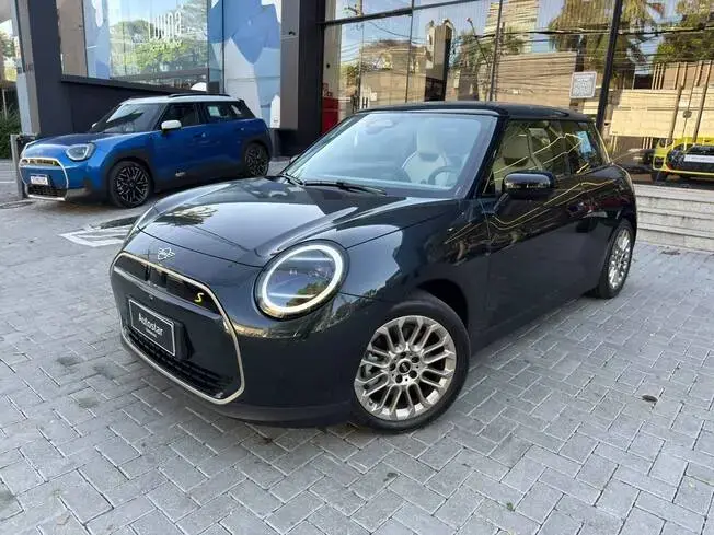 Mini Cooper SE (Elétrico)