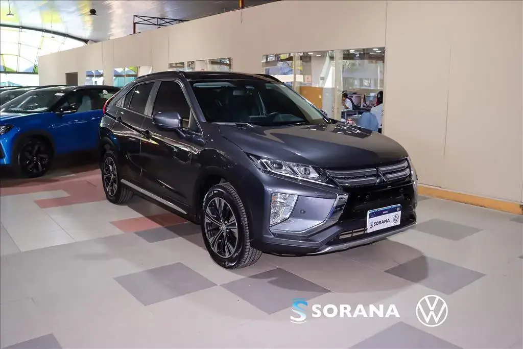 galeria ECLIPSE CROSS