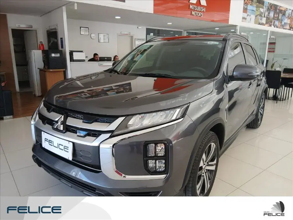 galeria OUTLANDER SPORT
