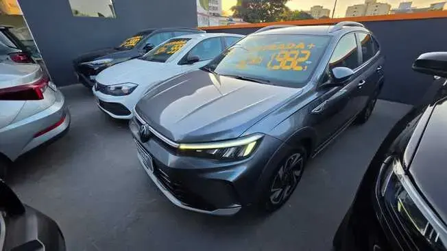 Volkswagen Nivus Highline 200 TSI
