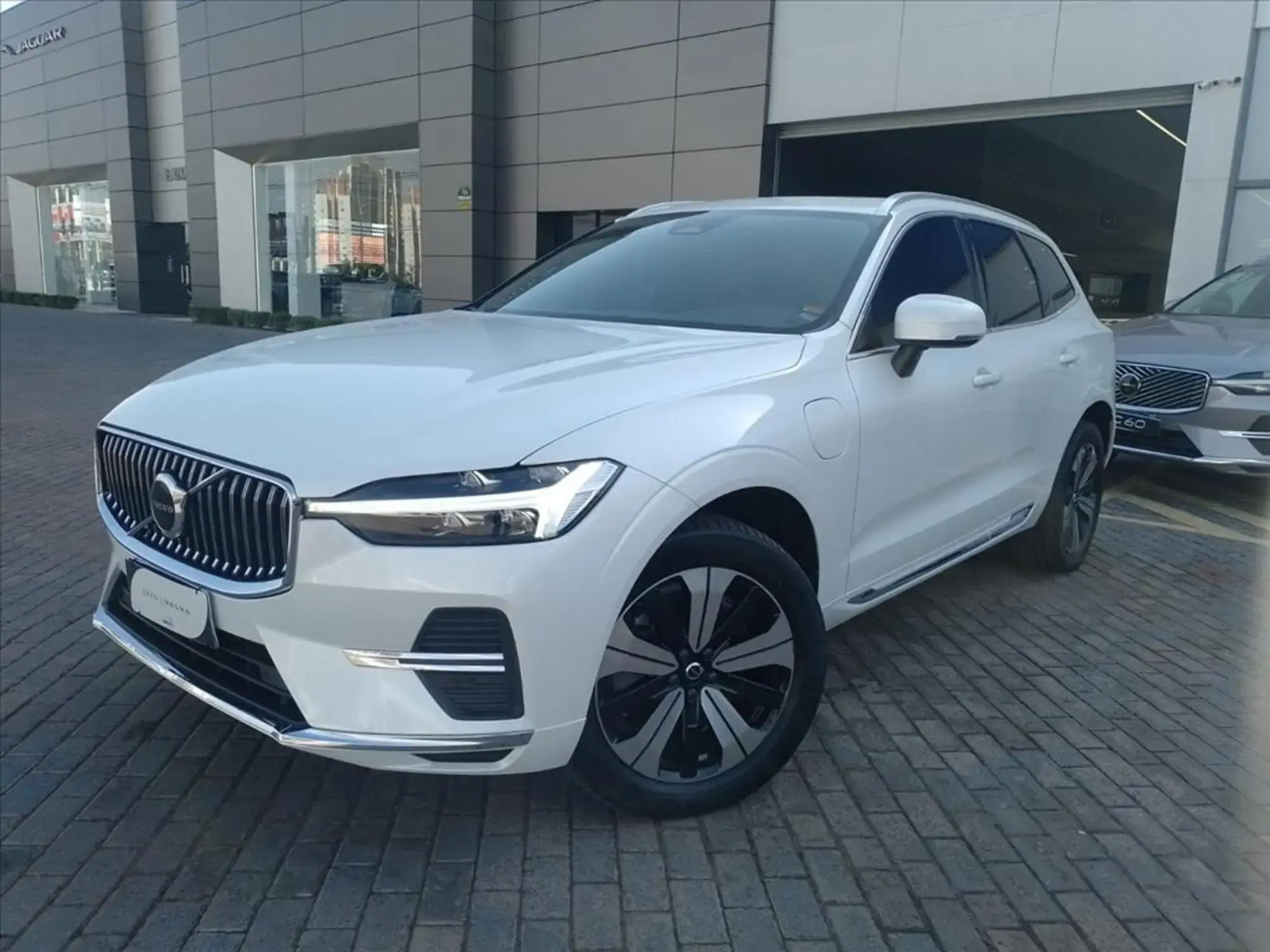 Xc60 2.0 T8 Recharge Plus Awd Geartronic 2