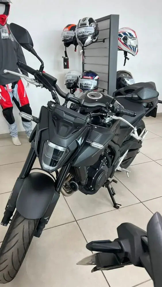 galeria CB 500 HORNET