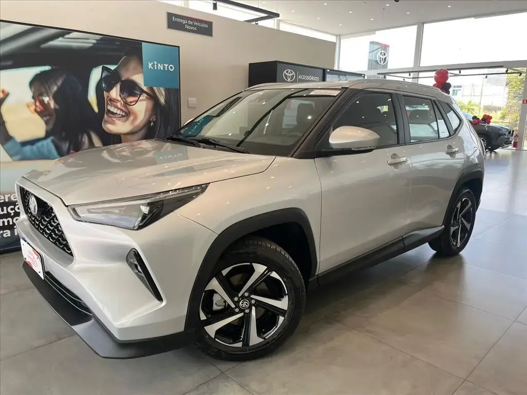 galeria YARIS CROSS