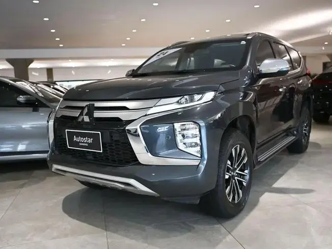Mitsubishi Pajero Sport HPE-S 2.4