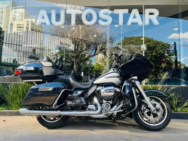 Harley Davidson Road Glide ULTRA FLTRU