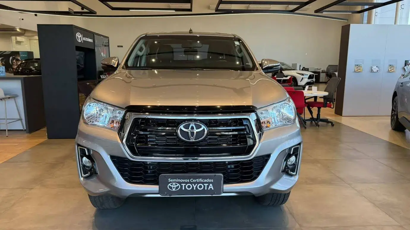 galeria HILUX