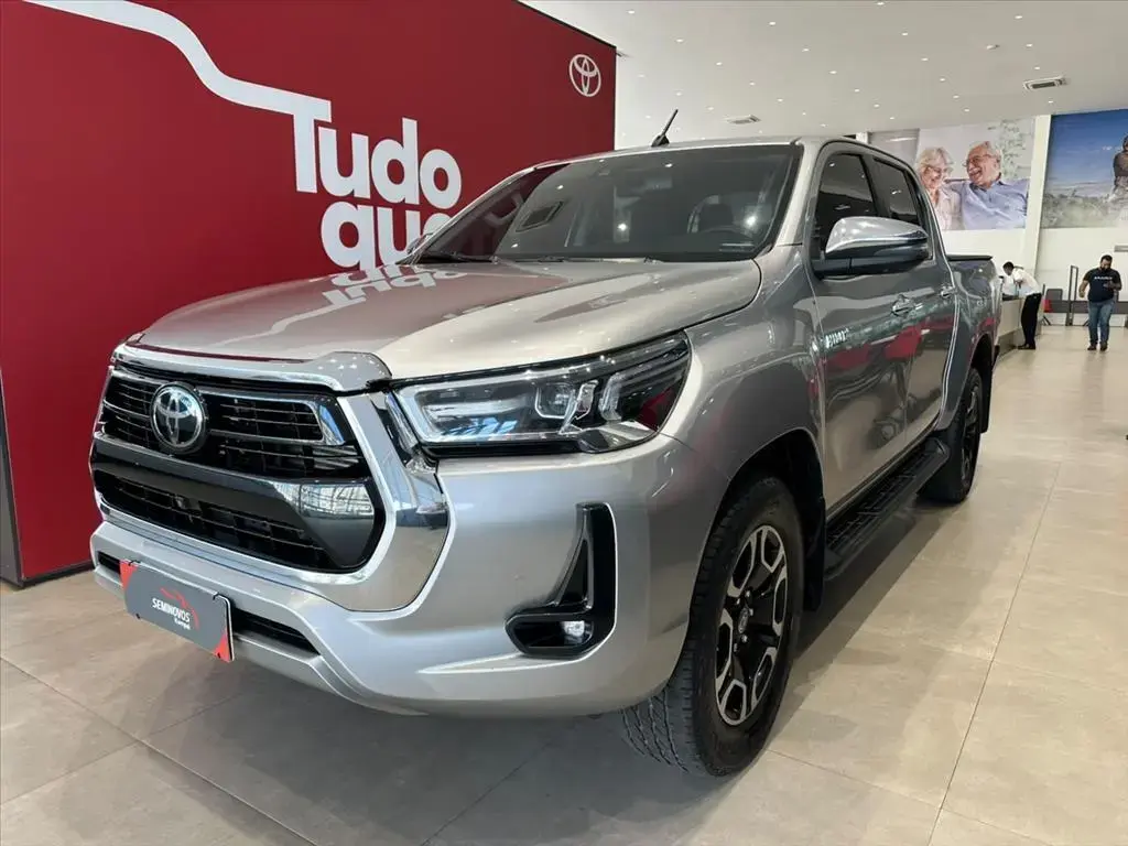 galeria HILUX