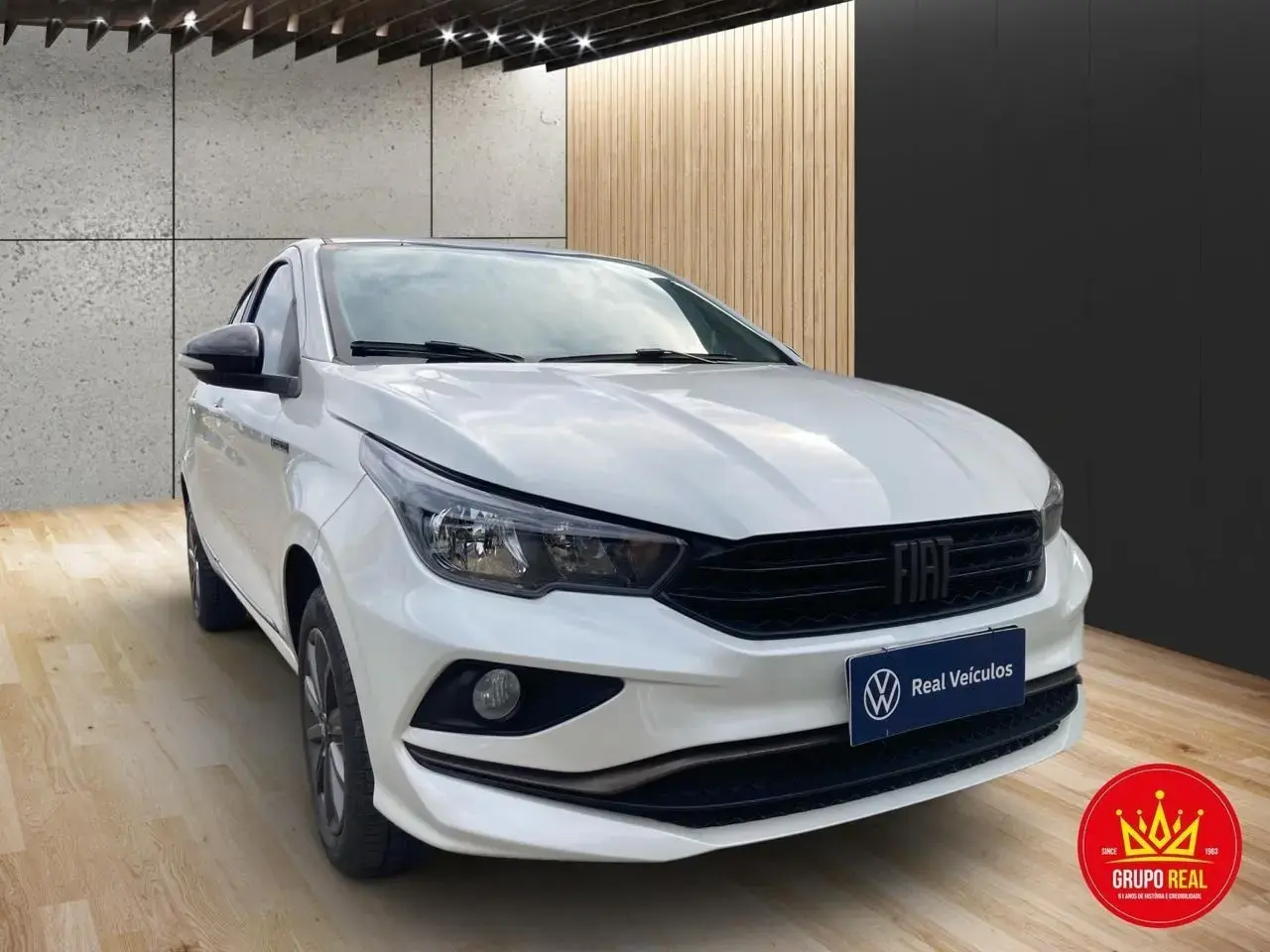 galeria CRONOS DRIVE 1.3 8V Flex Aut.