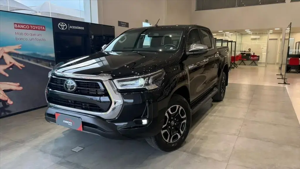 galeria HILUX