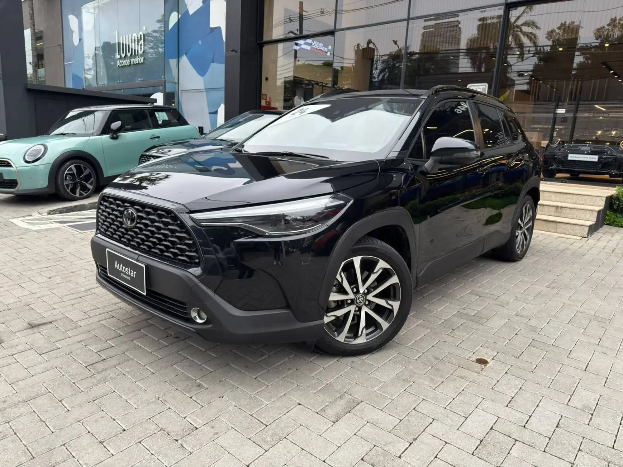 Corolla Cross XRE 2.0
