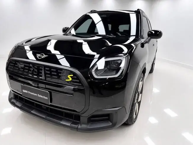 Mini Cooper Countryman SE ALL4 Top