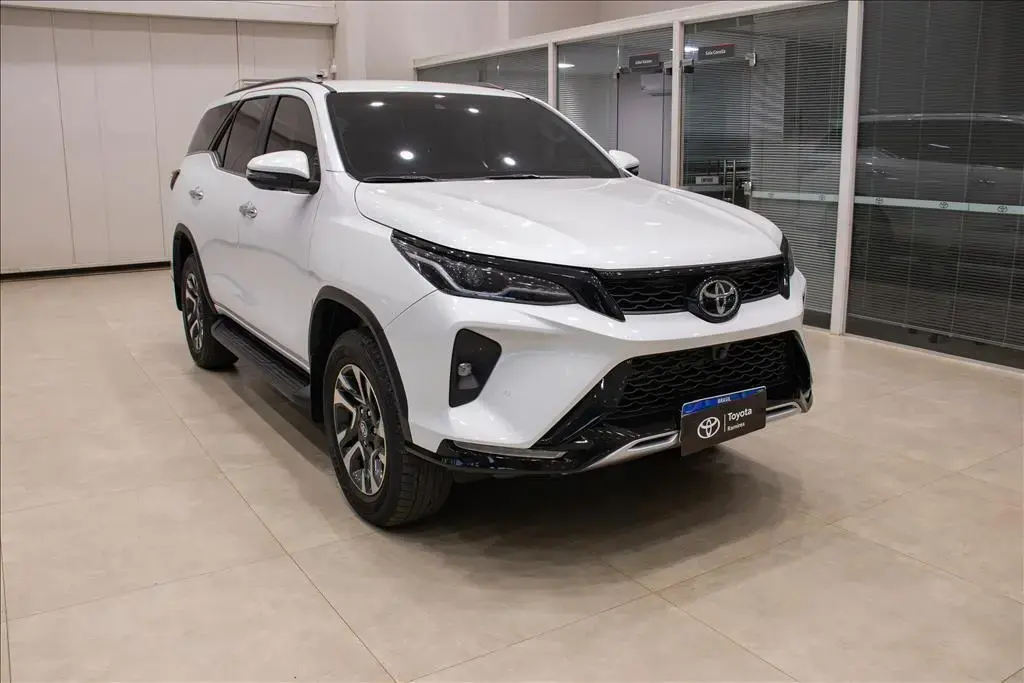 galeria HILUX SW4