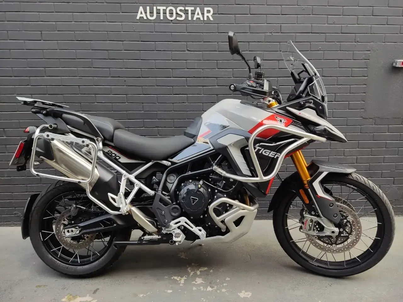 galeria Tiger 900