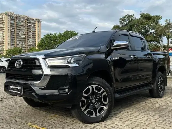 HILUX