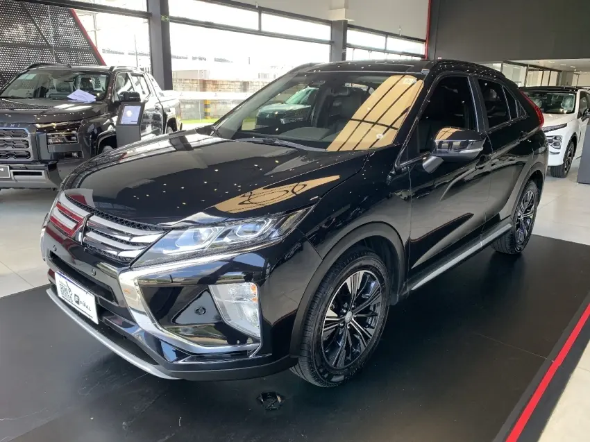 galeria ECLIPSE CROSS