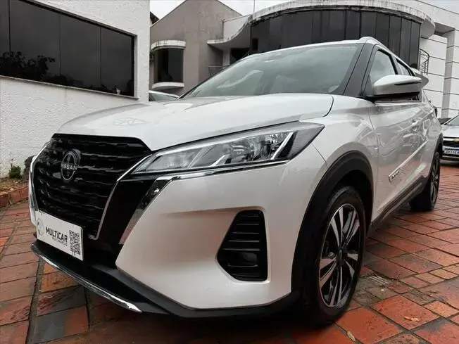 Nissan KICKS PLAY 1.6 16V FLEXSTART ADVANCE PLUS XTRONIC