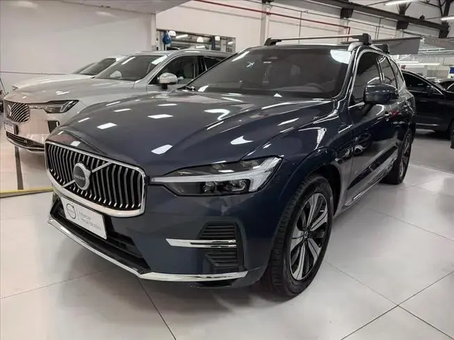 Volvo XC60 2.0 T8 RECHARGE PLUS AWD GEARTRONIC