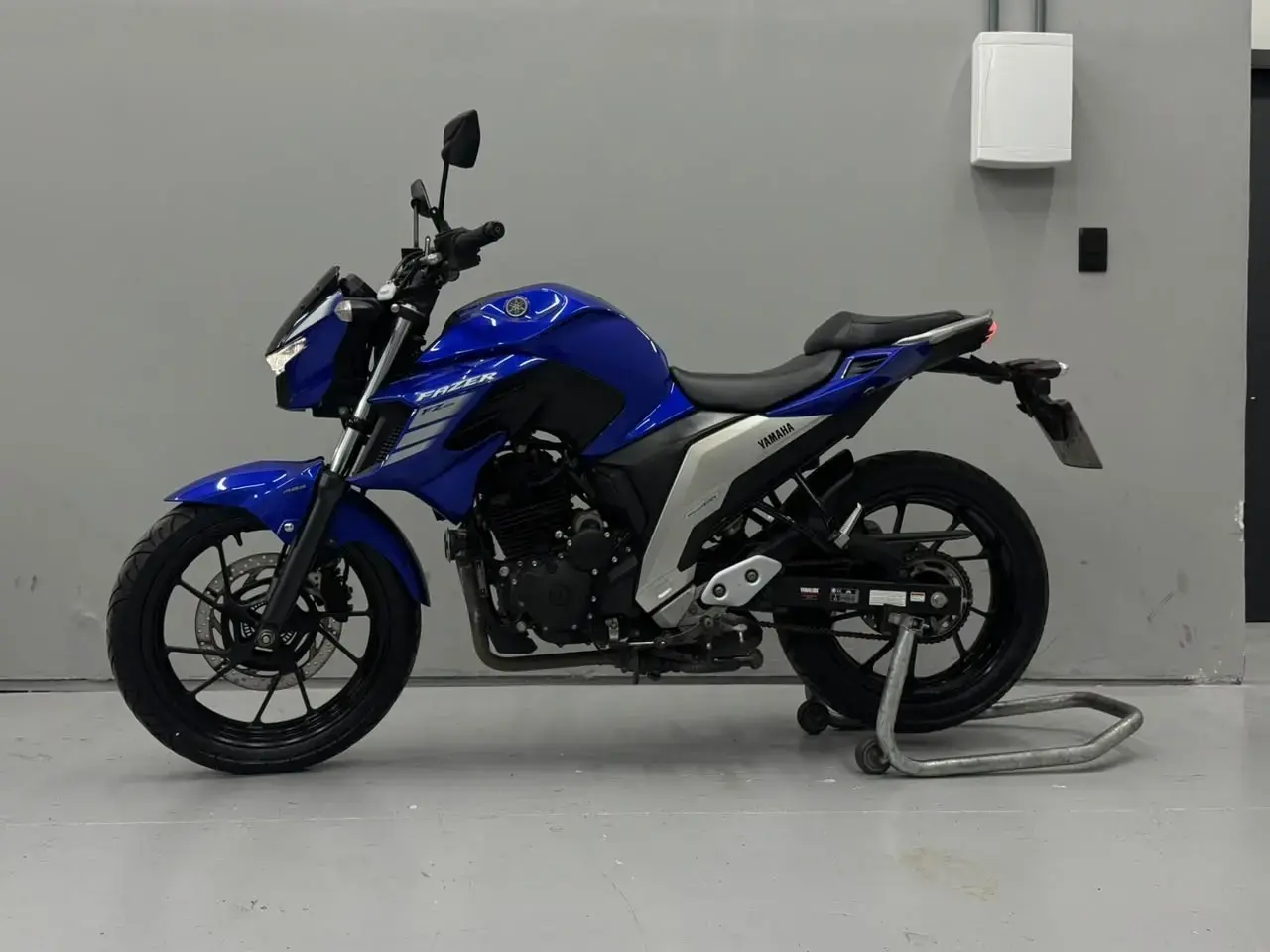 galeria FZ25 250 FAZER FLEX